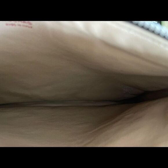 Beautiful clutch, like new condition. Paris. - Picture 5 of 6